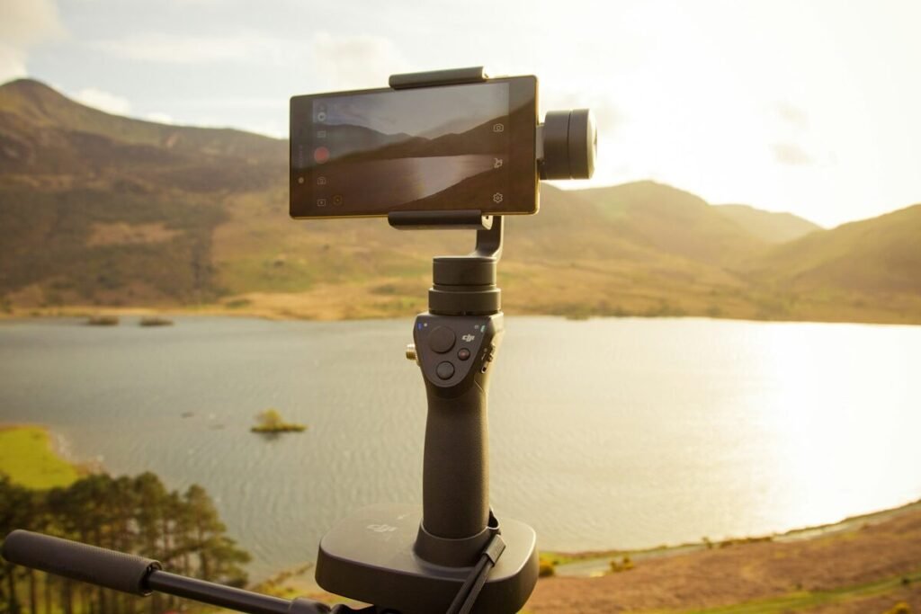 A camera and tripod ready to shoot