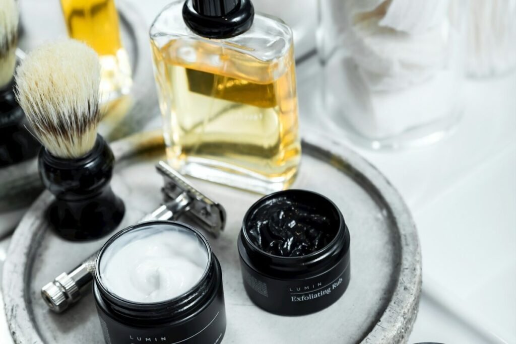 Labelled grooming containers