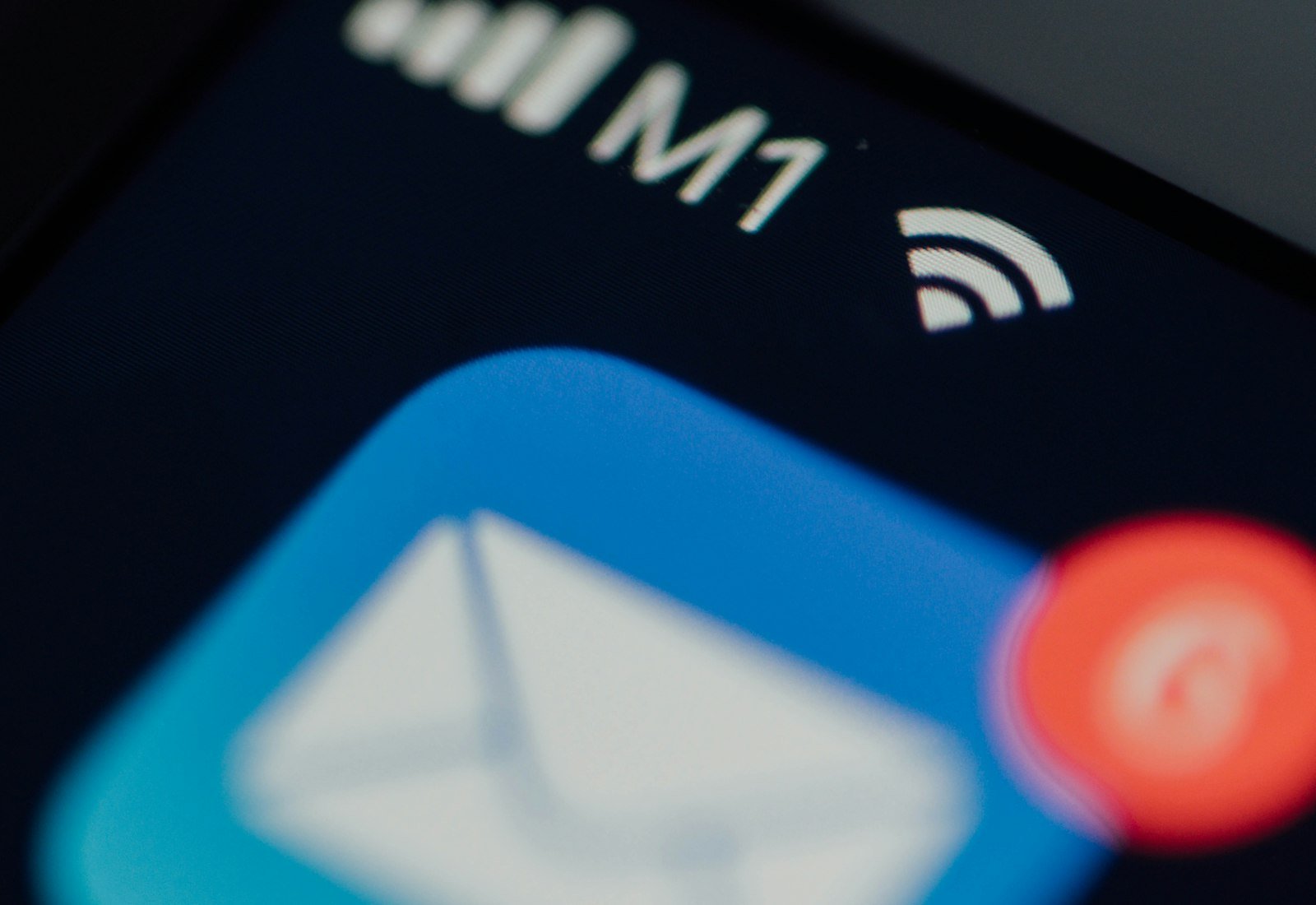 Phone showing unread email notifications